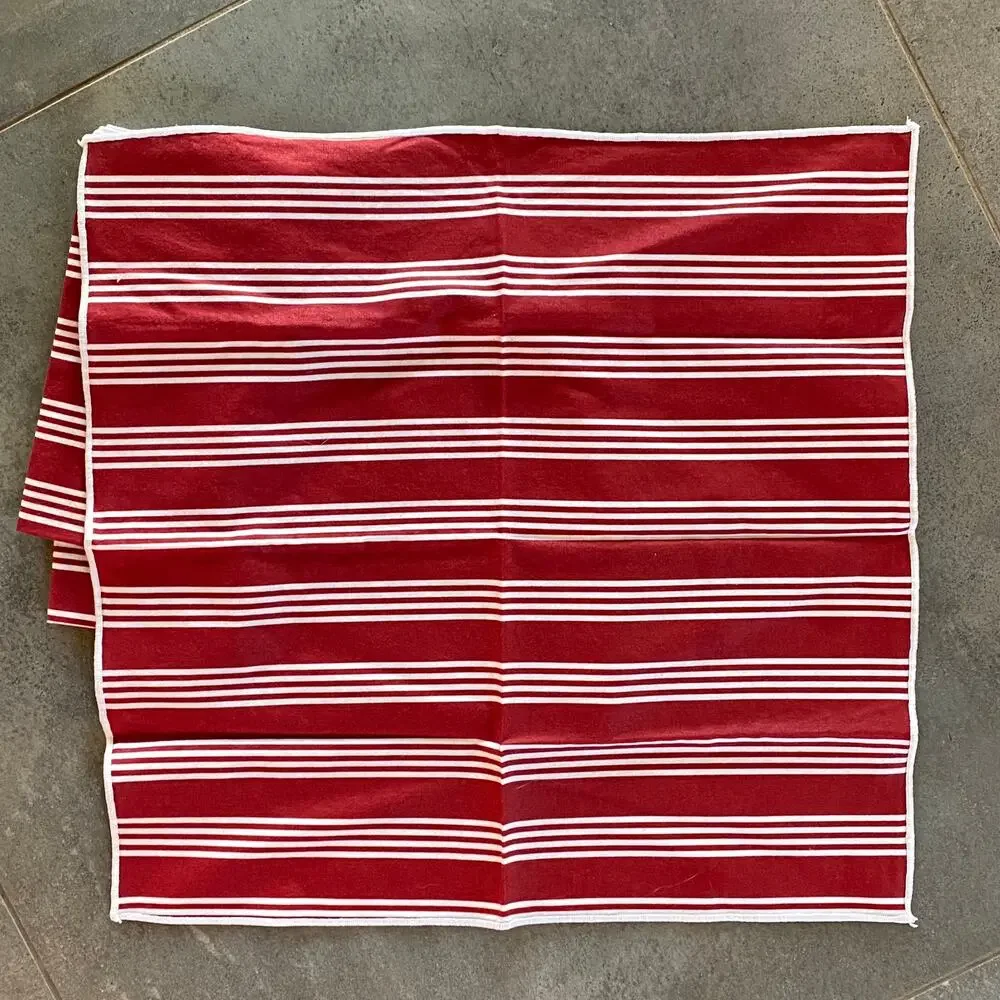 Unbranded red white